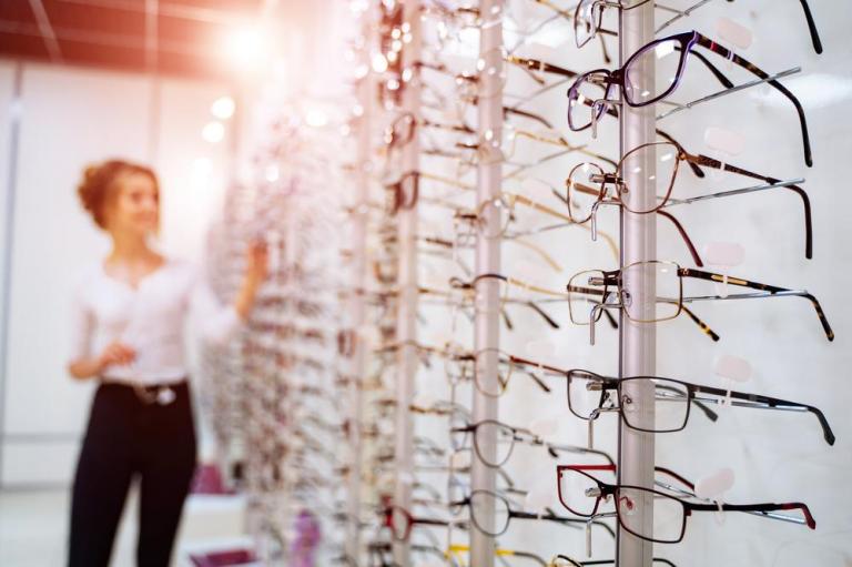 Comment choisir son opticien pour lunettes et lentilles ?